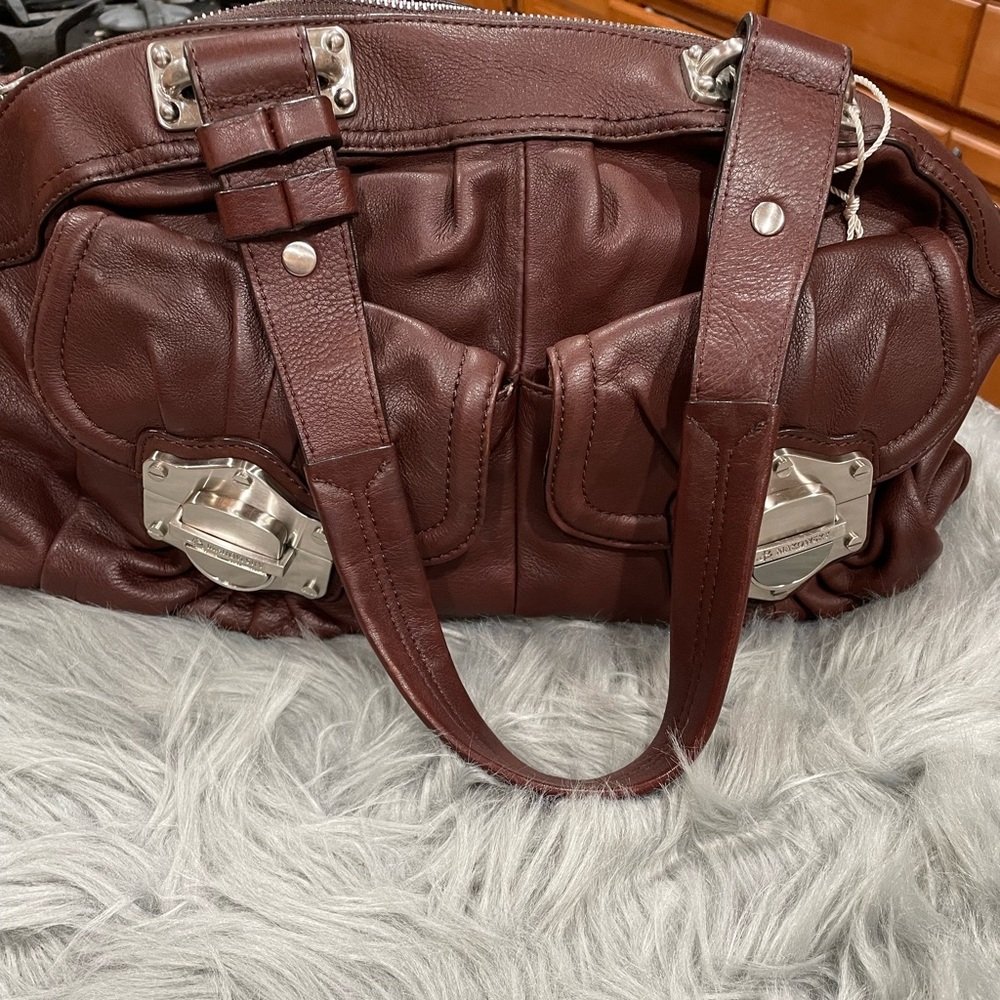 B Makowsky Womens Double Pocket Front Zip Top Bowler Handbag Brown Leather